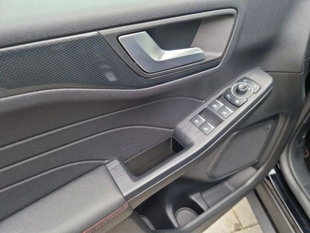 Ford Kuga Plug in Hybrid ST Line X