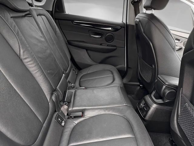 BMW 218 218i Active Tourer Sedan