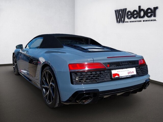 Audi R8 Performance S-Tronic Spyder V10