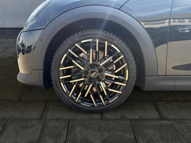 MINI Cooper PANO/HEADUP/ADAPTLED/KMFRTZGNG/RFK/APPLE