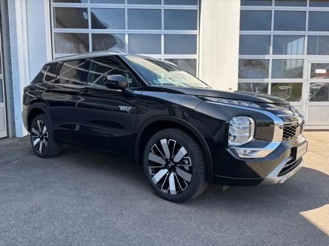 Mitsubishi Outlander 4WD PHEV