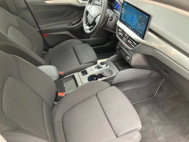 Ford Focus Titanium Wagon