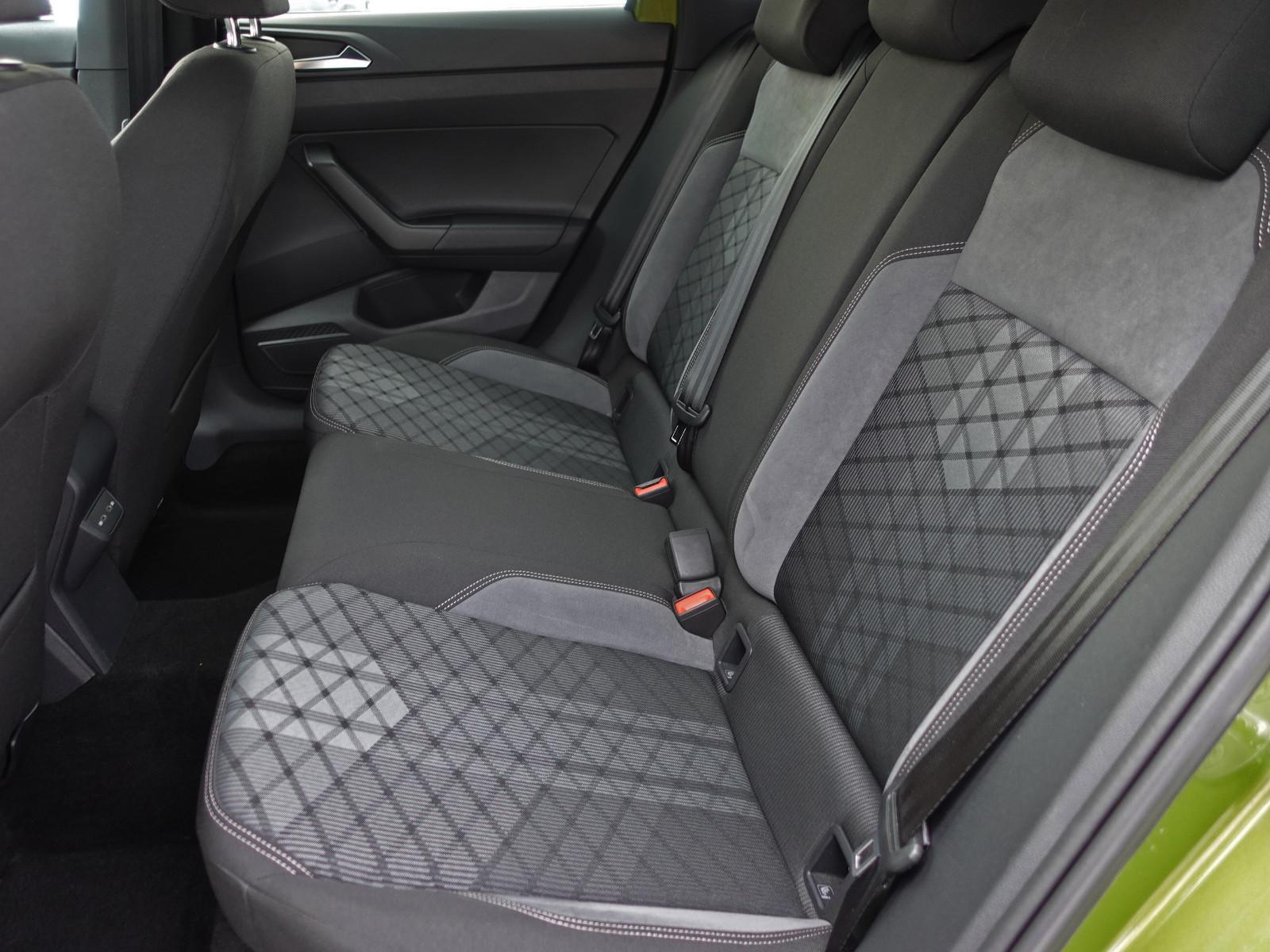 Volkswagen Taigo 1.5 TSI DSG R-Line Style