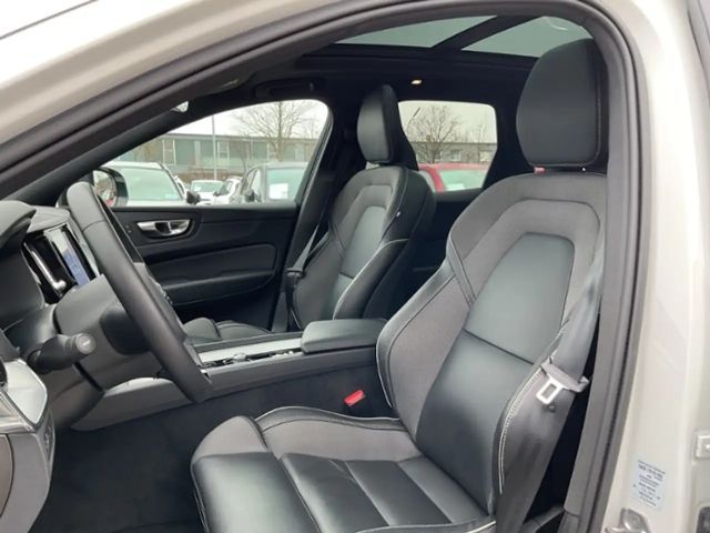 Volvo XC60 AWD R-Design T6