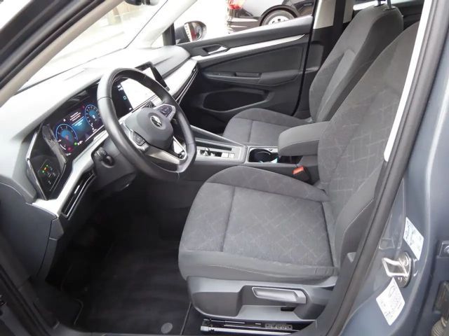 Volkswagen Golf DSG Variant