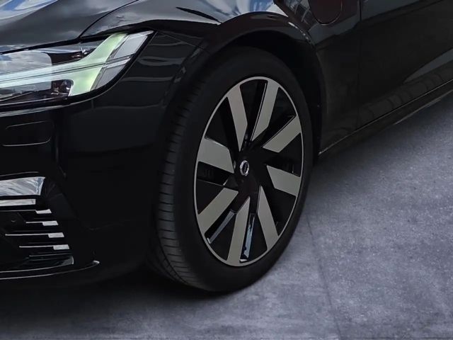 Volvo S90 AWD Dark Plus T8