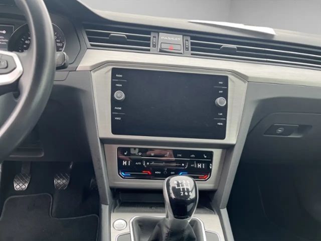 Volkswagen Passat 1.5 TSI Variant