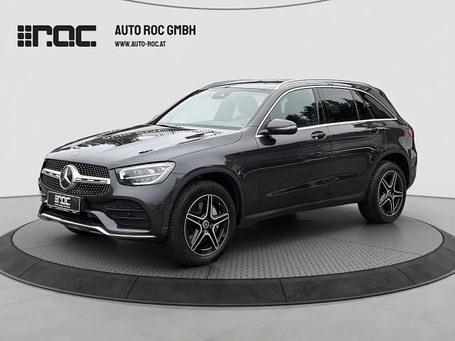 Mercedes-Benz GLC 300 4MATIC AMG Line