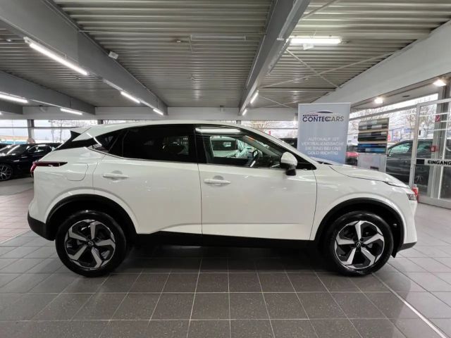 Nissan Qashqai 1.3 Connecta LED+KEYLESS+360°+ACC+VC uvm