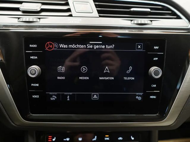 Volkswagen Touran 1.5 TSI DSG