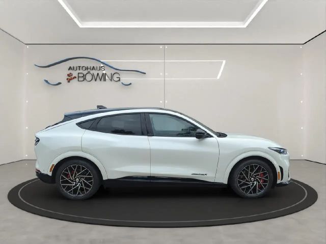 Ford Mustang Mach-E AWD GT