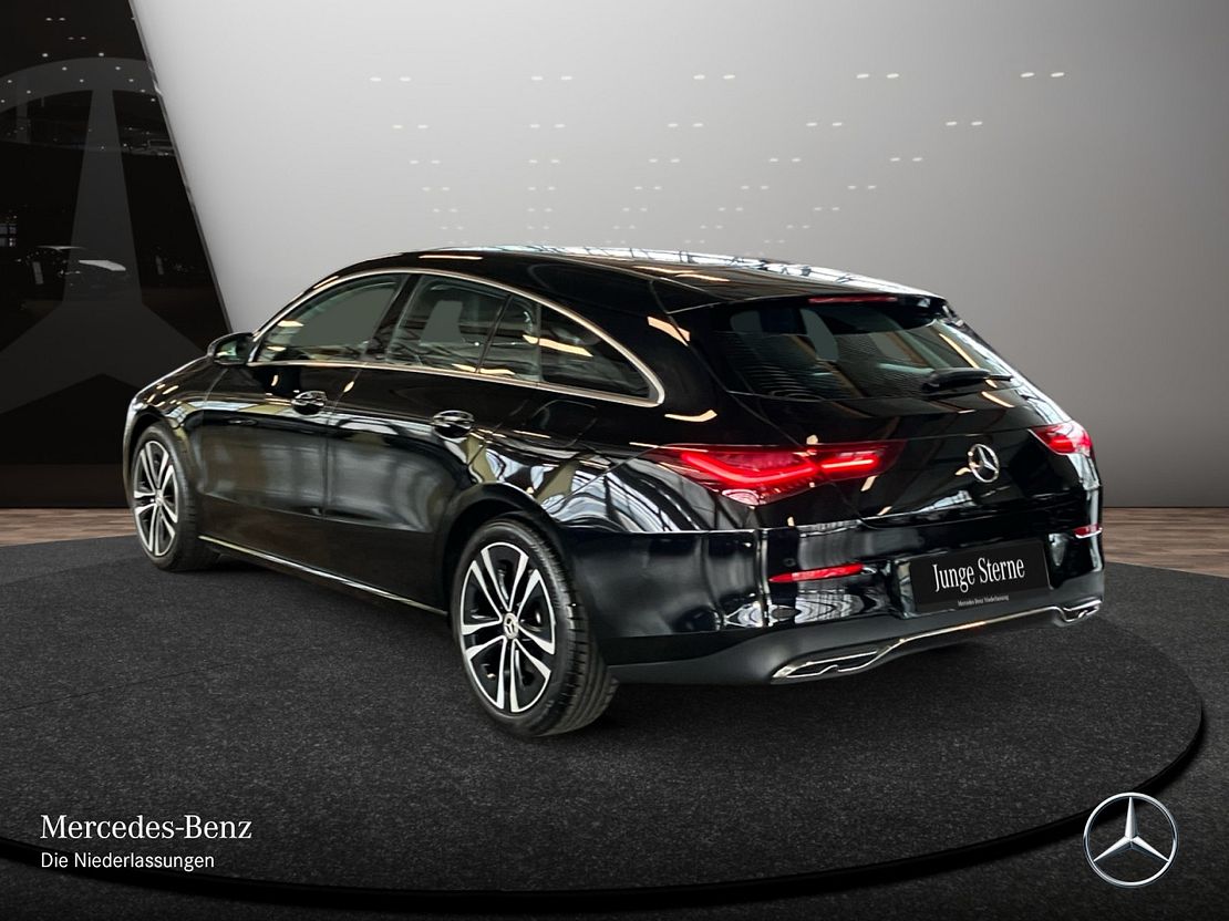 Mercedes-Benz CLA 180 Shooting Brake
