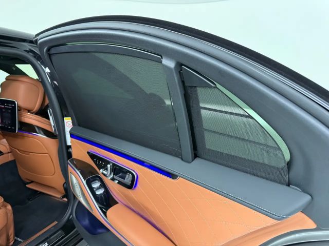 Mercedes-Benz S 500 4MATIC Sedan