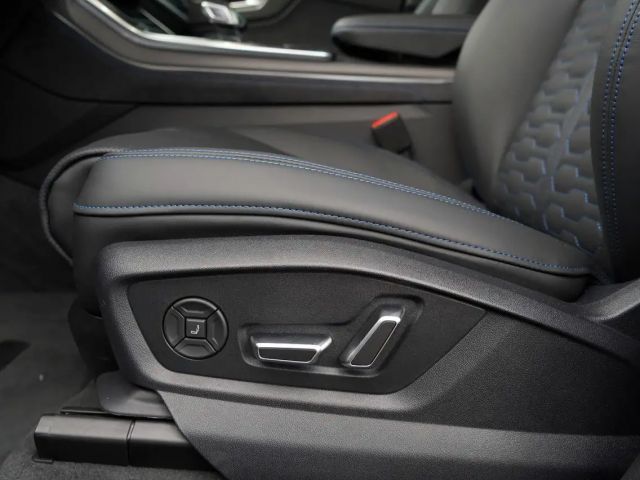 Audi RS Q8 perf 305KMH AHK MASSAGE OLED LASER KERAMIK
