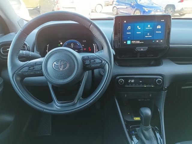 Toyota Yaris Hybride Team D