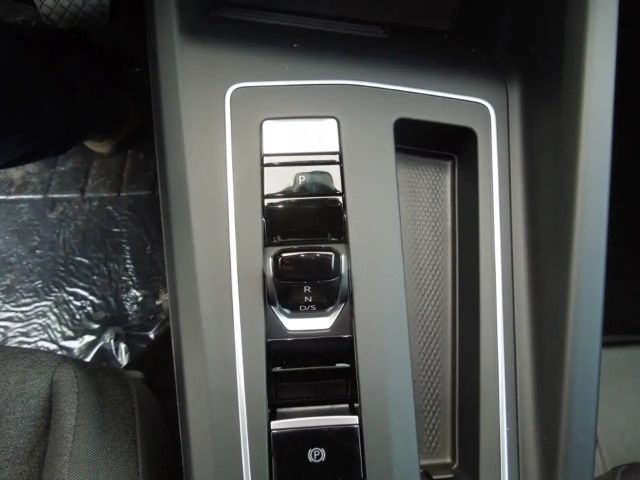 Volkswagen Golf 1.5 eTSI DSG Life