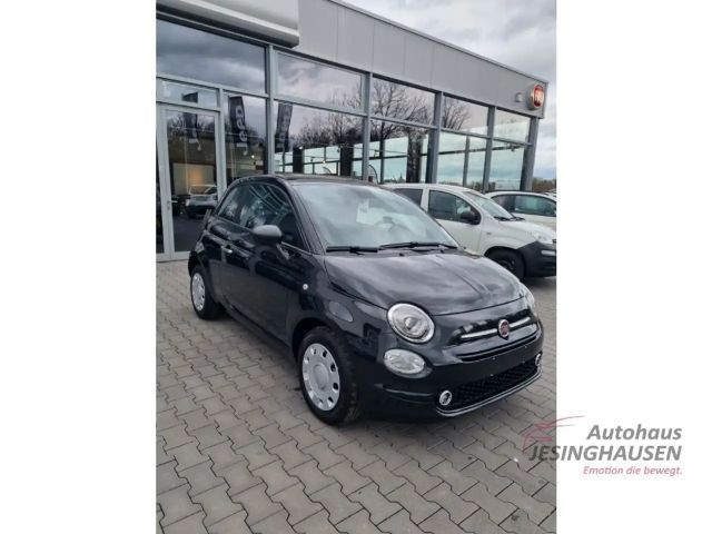 Fiat 500 Mild-Hybrid Hatchback TÜV NEU CARPL NAVI PDC Panor