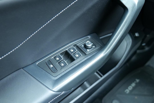 Volkswagen T-Roc 1.5 TSI DSG Plus