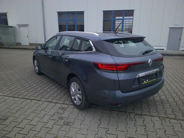 Renault Megane Business Line Combi TCe 140