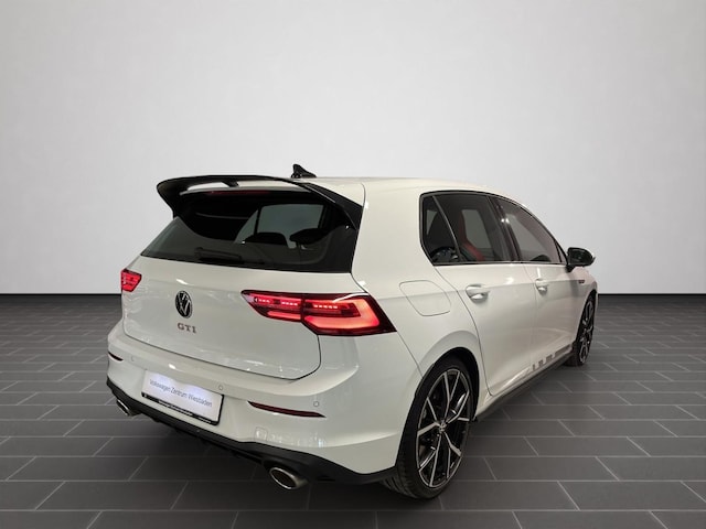 Volkswagen Golf 2.0 TSI DSG GTI