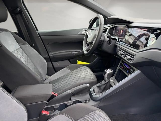 Volkswagen Taigo 1.0 TSI DSG R-Line