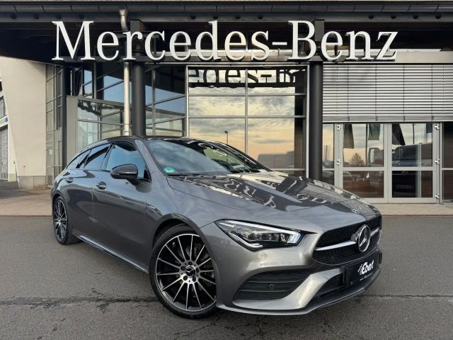 Mercedes-Benz CLA 200 AMG Line