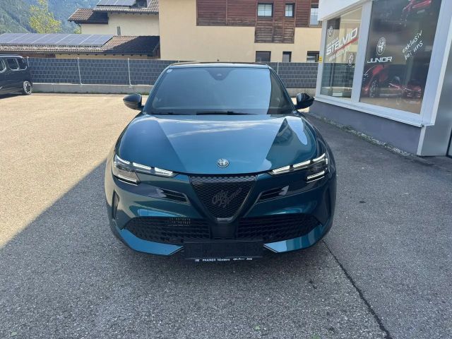 Alfa Romeo Junior Ibrida