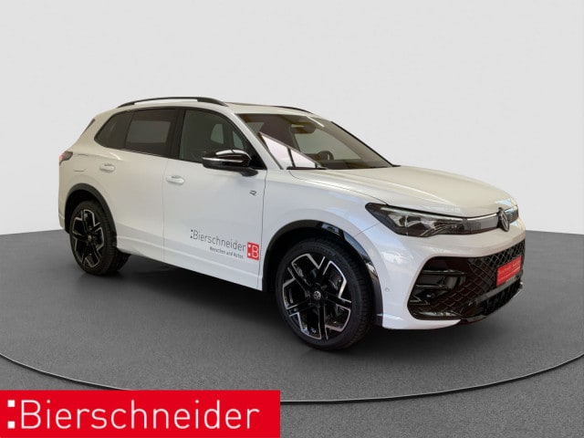 Volkswagen Tiguan Tiguan 2.0 TDI DSG R-Line Black Style PANO STHZ AHK HuD H/K 20