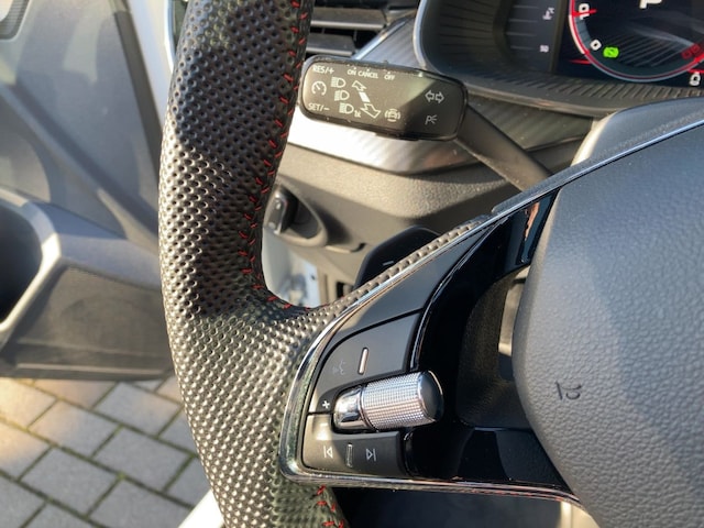 Skoda Kamiq 1.0 TSI Monte Carlo