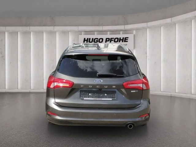 Ford Focus Cool & Connect Wagon