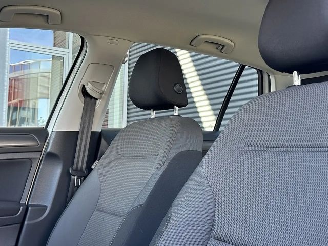 Volkswagen Golf e-Golf