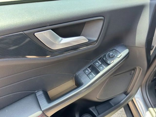 Ford Kuga Plug in Hybrid ST Line X