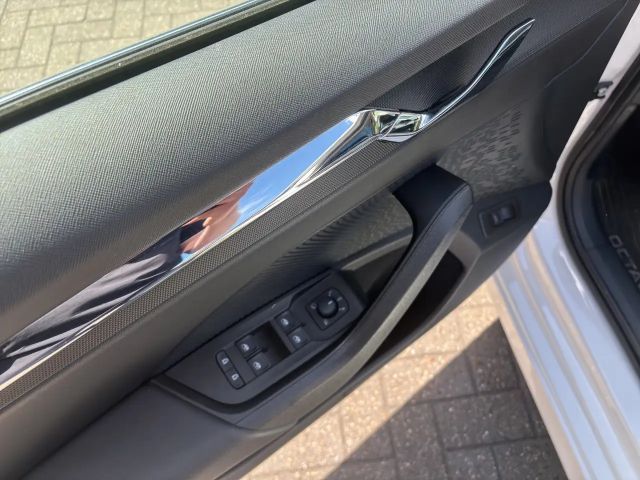 Skoda Octavia 2.0 TDI Combi Style Style