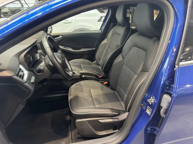 Renault Clio E-Tech Hybrid Intens