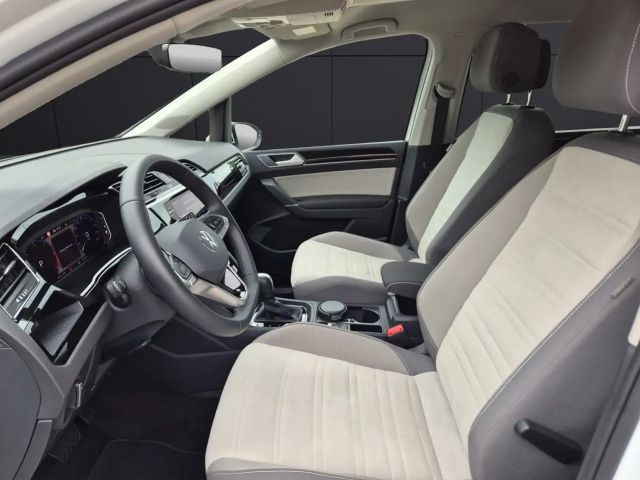 Volkswagen Touran DSG Highline