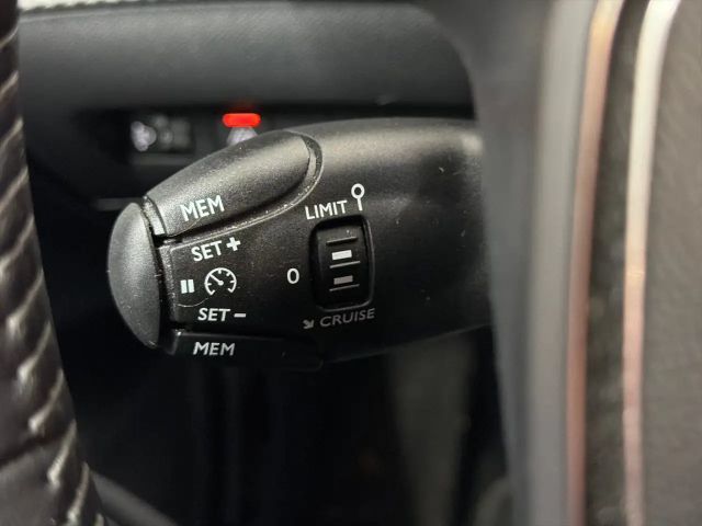 Peugeot E-208 Active Pack