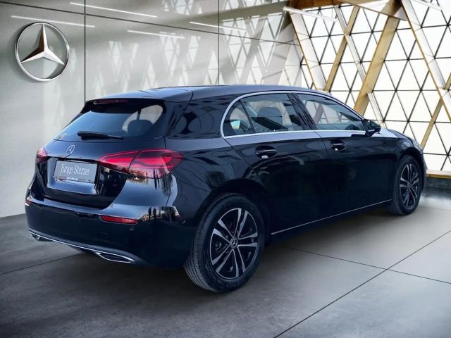 Mercedes-Benz A 180 Progressive