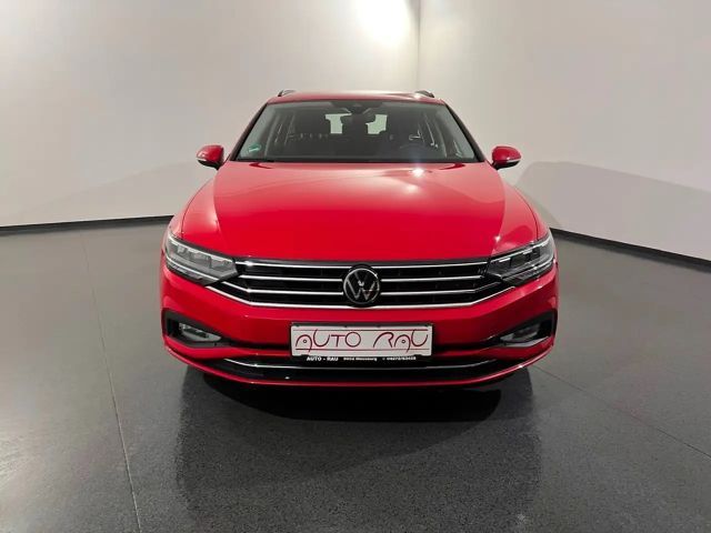 Volkswagen Passat 2.0 TDI Business DSG Variant