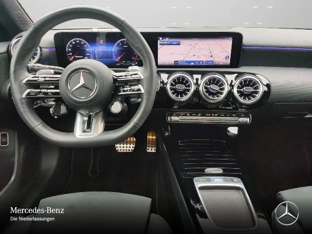 Mercedes-Benz A 35 AMG 4MATIC AMG Line
