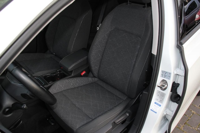 Volkswagen Golf 2.0 TDI DSG Golf VIII