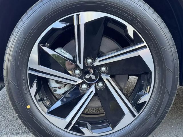 Mitsubishi Eclipse Cross 4WD PHEV