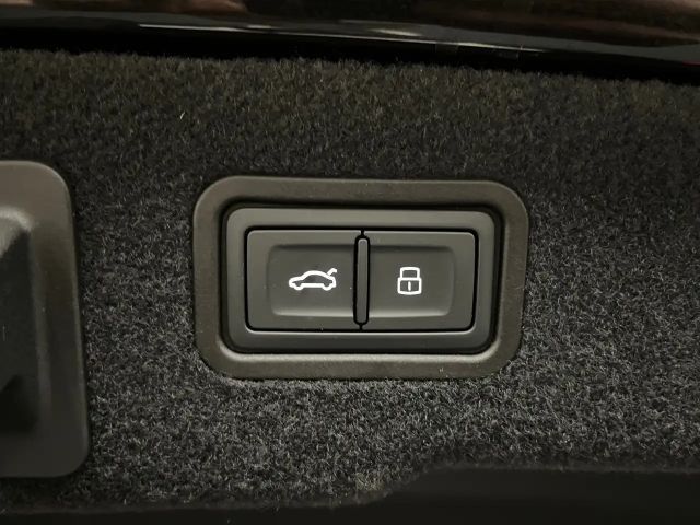 Audi A8 50 TDI Lang Quattro