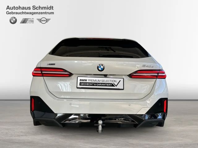 BMW 540 540d M-Sport Touring xDrive