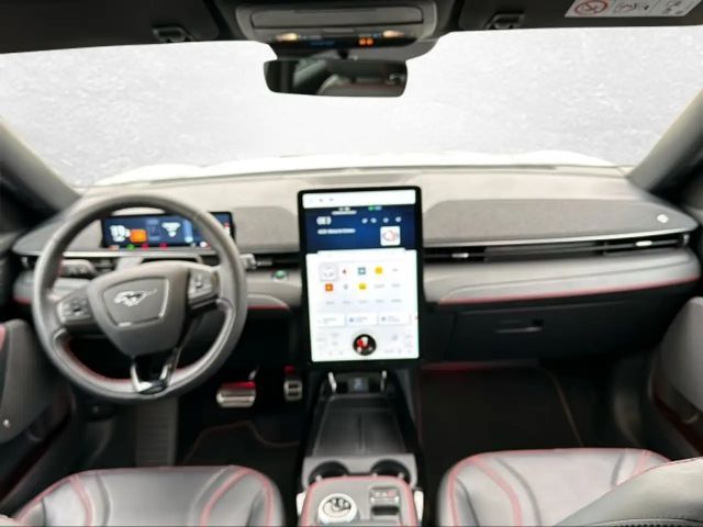 Ford Mustang Mach-E AWD Extended range