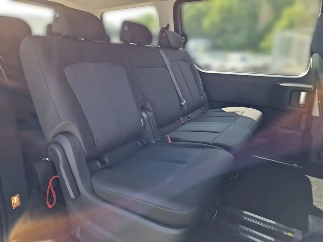 Hyundai Staria Trend