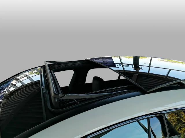 Mercedes-Benz CLA 180 AMG Line Coupé