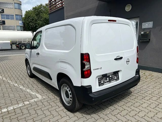 Opel Combo Combo Cargo - e Basis 50kwh e.Nutzlast nto. 19....