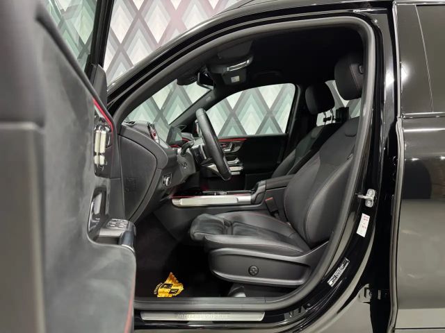 Mercedes-Benz GLB 180 AMG Line