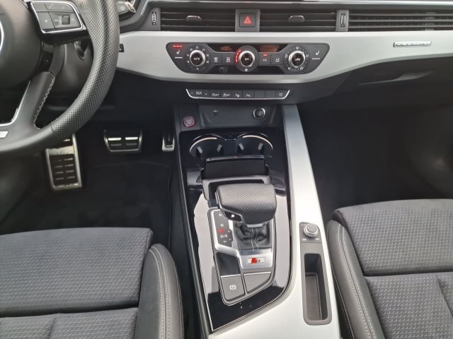 Audi S4 Avant Quattro