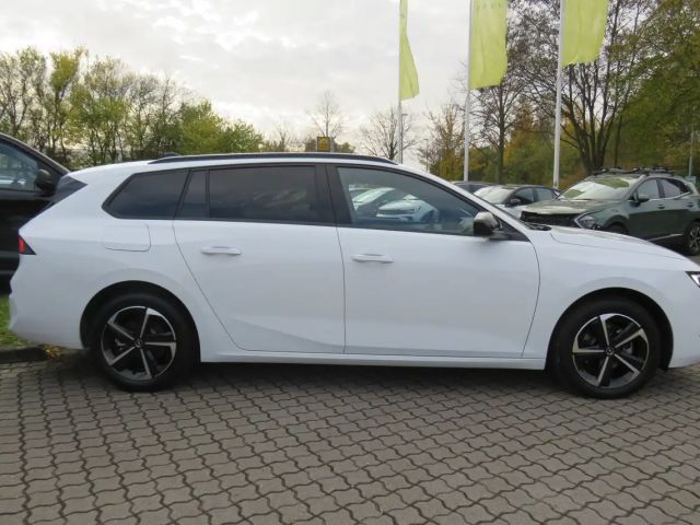 Opel Astra Edition Sports Tourer